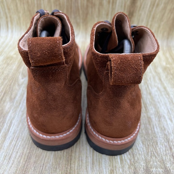 Taylor Stitch Moto Boot Men's Size 9 Snuff Suede Brown Vibram Cap Toe Boots - Picture 4 of 9